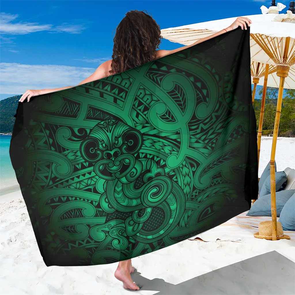 Green Maori Hei Tiki Kowhaiwhai Puhoro Motif Print Sarong Polynesian Beach Wrap Resort Cover Up Wholesale Pareo - main view