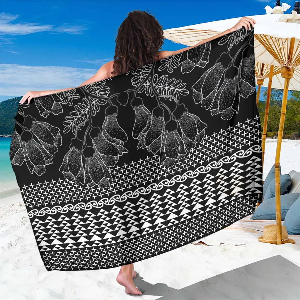 Black Taniko Kowhaiwhai Tukutuku Motif Sarong Polynesian Beach Wrap Wholesale Pareo - main view