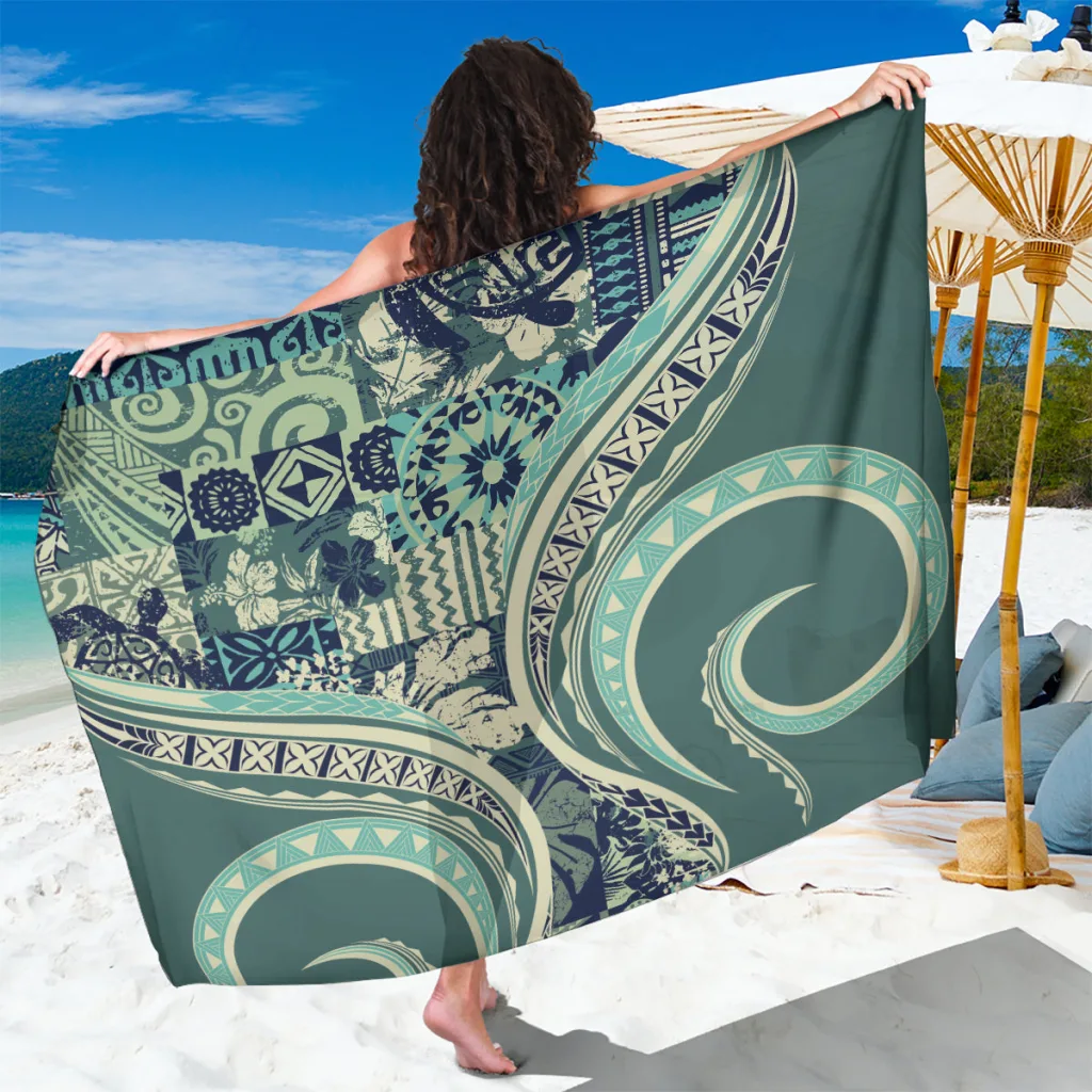 Cream White Hawaiian Hibiscus Tribal Vintage Motif Print Sarong Beach Wrap for Resort Hotel Wholesale Pareo - main view