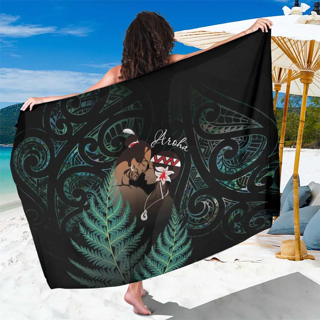 Red Pink Gradient Maori Heart Aroha Ahau Ki A Koe Letter Print Sarong Polynesian Cultural Style Beach Wrap Pareo Wholesale - main view
