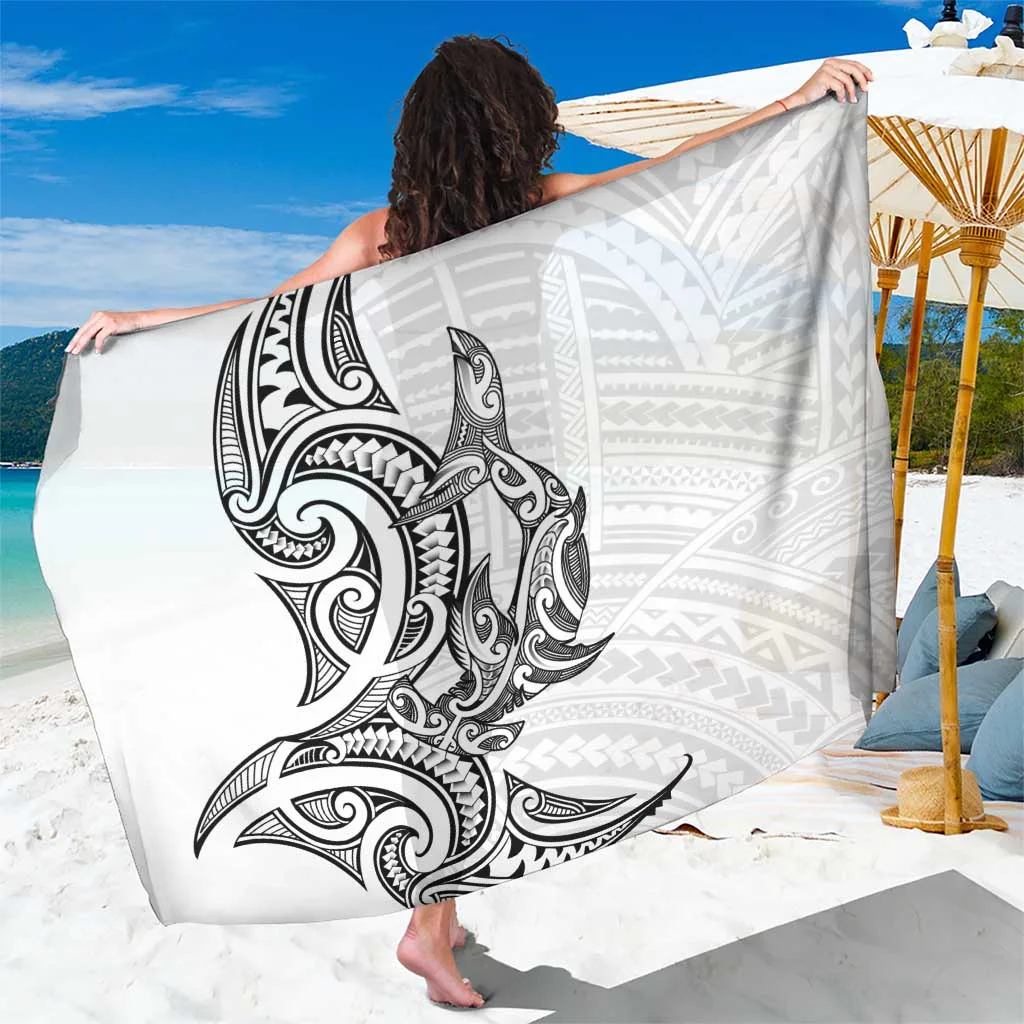 White New Zealand Hammerhead Shark Maori Haehae Mangopare Print Sarong Polynesian Ocean Style Beach Wrap Wholesale Pareo - main view
