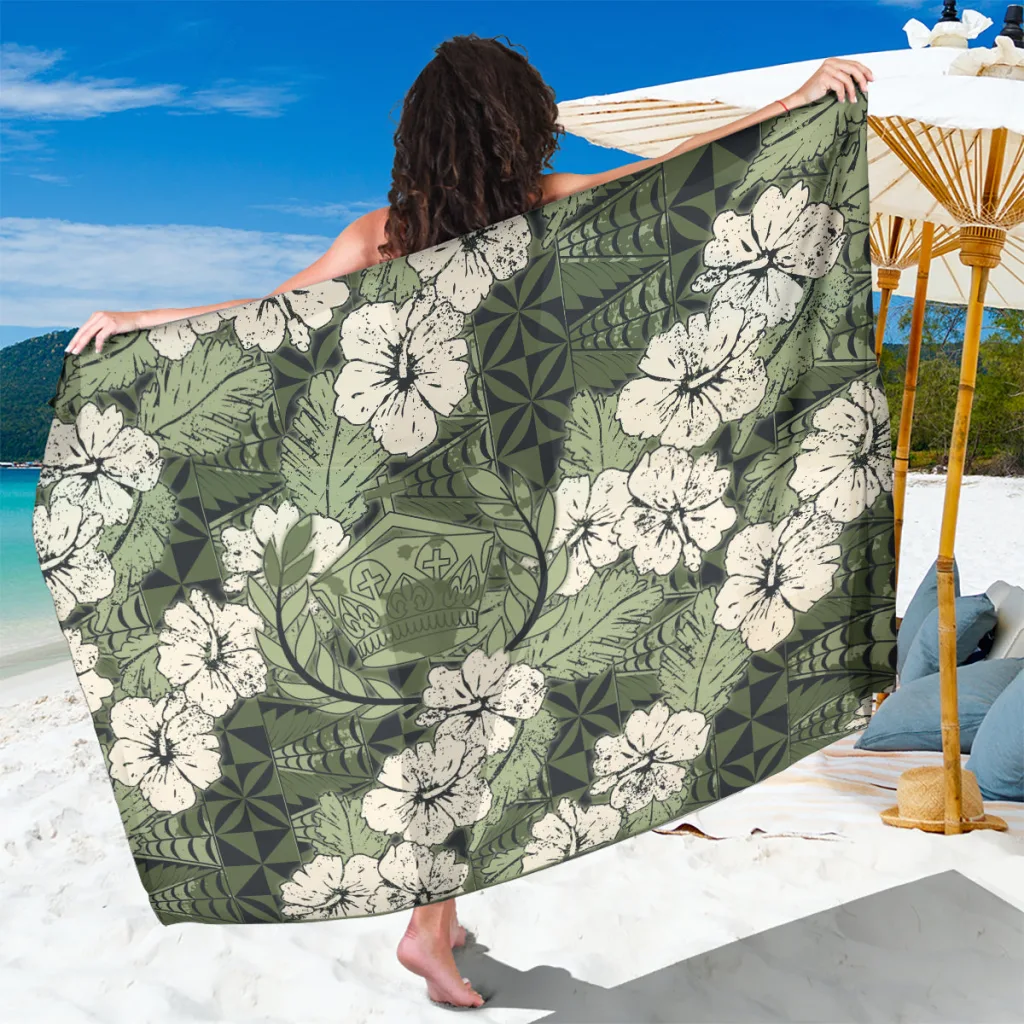 Vintage Tongan Kupesi Ngatu Hibiscus Motif Sarong Rayon Beach Wrap Wholesale Pareo - main view