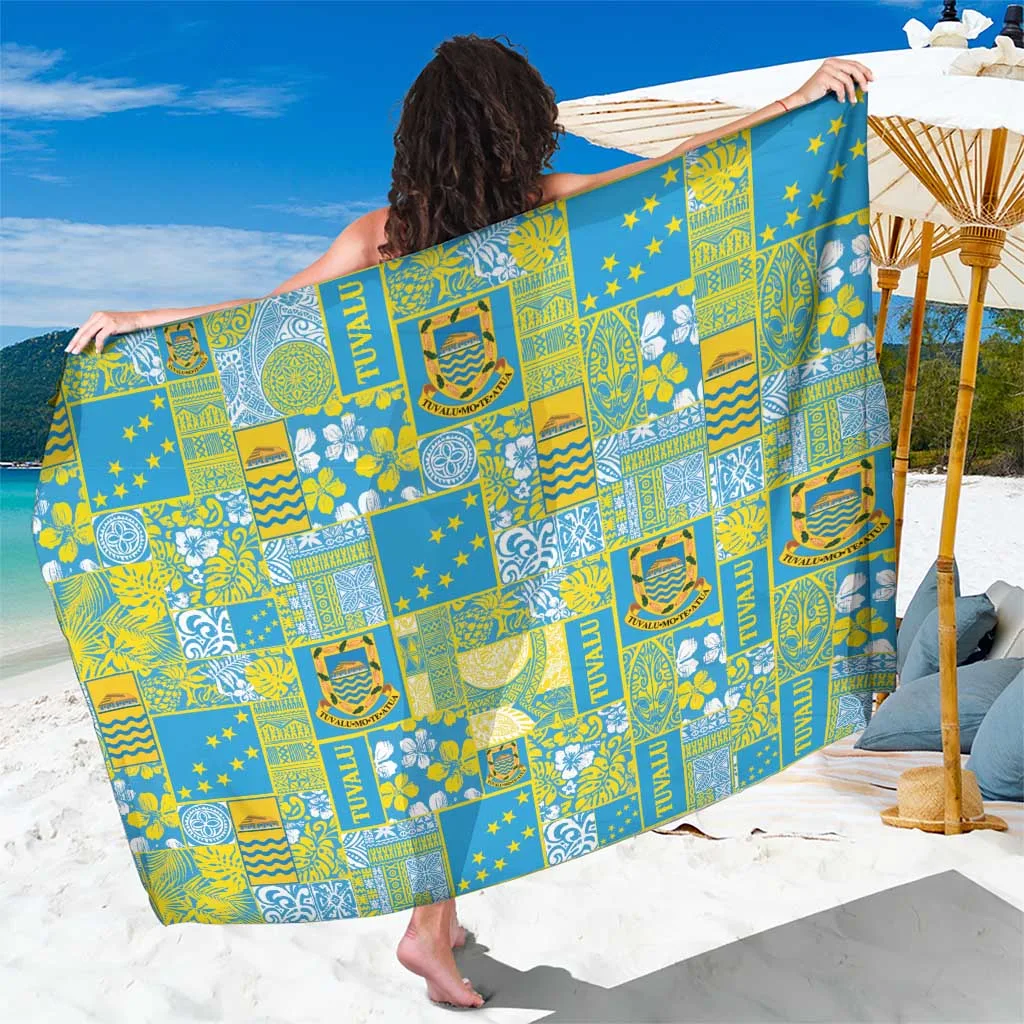 Green Tuvalu Manuia Te Kilisimasi Sarong Pacific Patchwork Xmas Vibes Beach Wrap Pareo Wholesale - main view