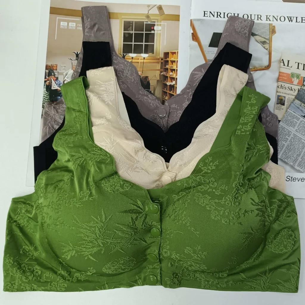 Women's Embossed Jacquard Front Closure Wireless Bra with Removable Pads